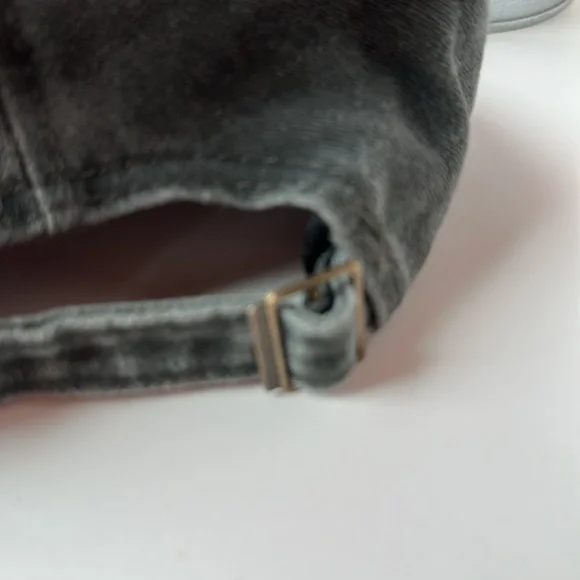 Custom 100% Cotton Ball Cap Adjustable 
Louis Vuitton Monogram Canvas - Picture 3 of 3